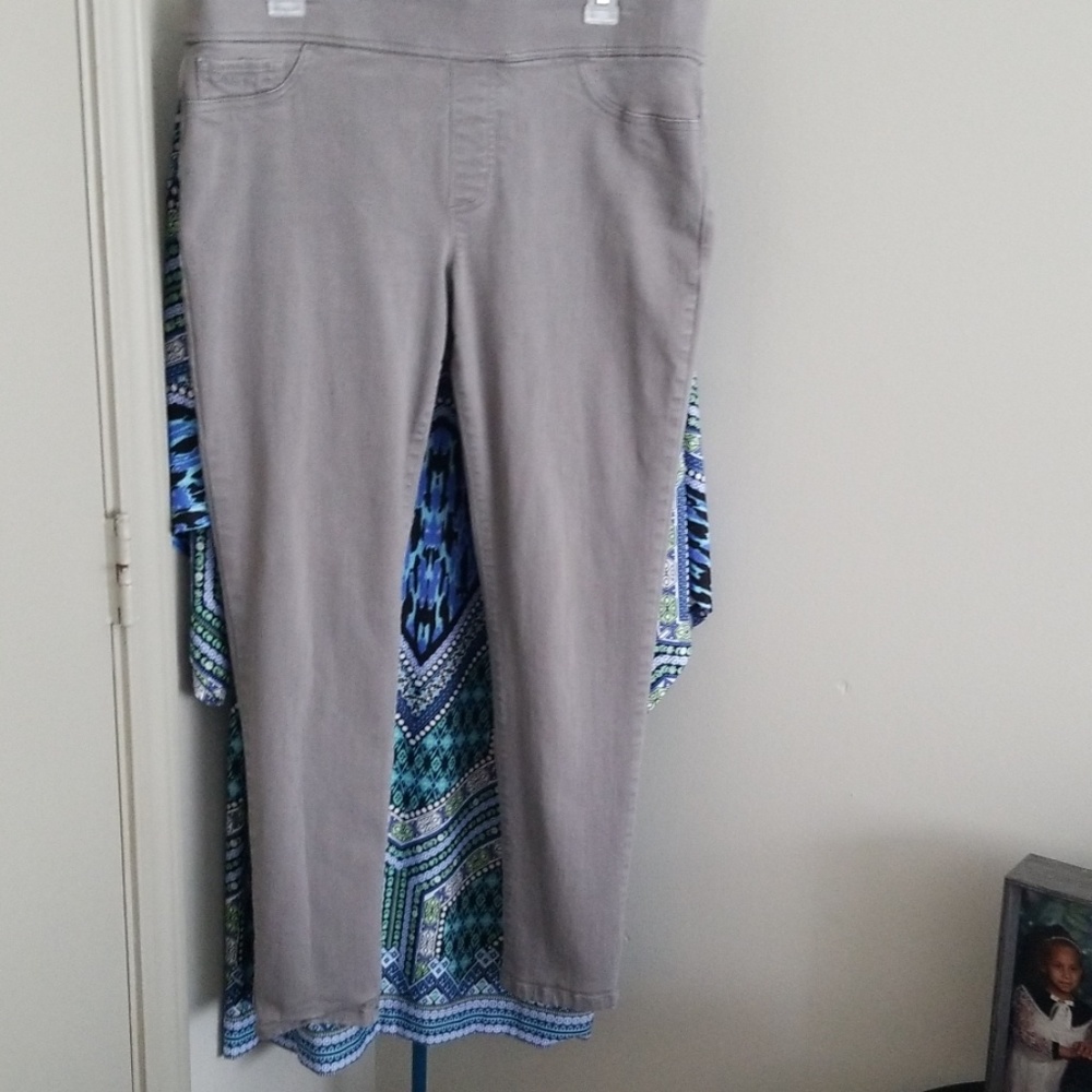 Grey jeans